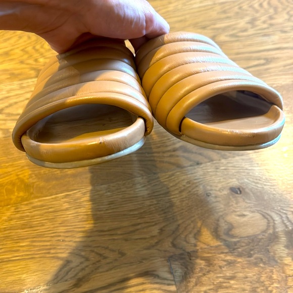 Beek Skimmer honey tan sandals size 7. To fit size 6.5-7 - Picture 4 of 6